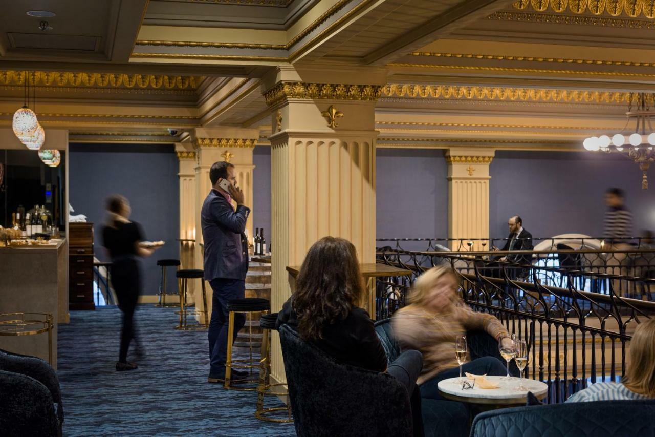 Treasury On Collins Hotel Melbourne Exterior foto